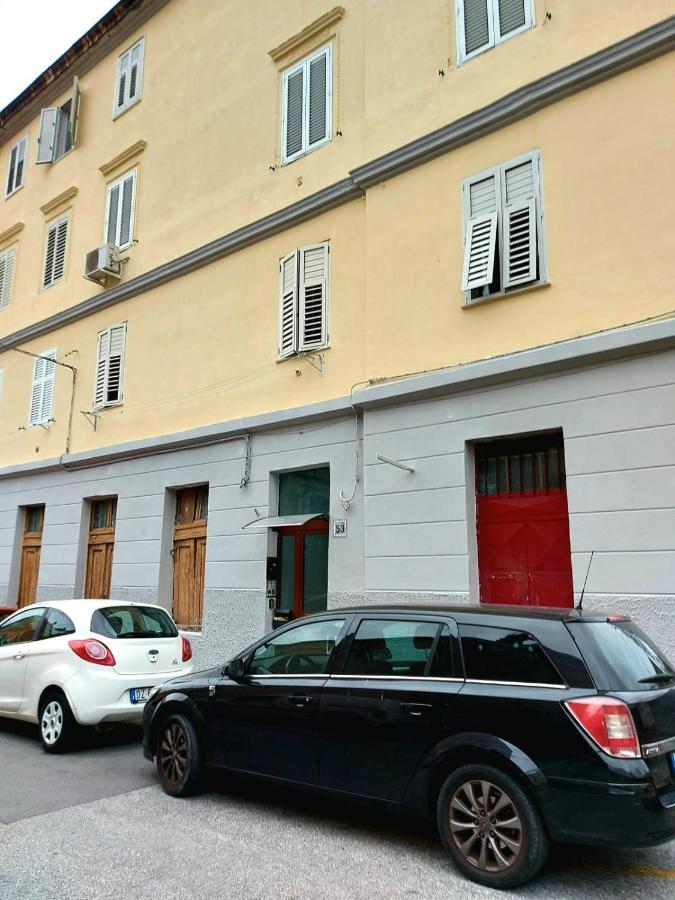 Casa Di Tania Apartment Trieste Exterior photo